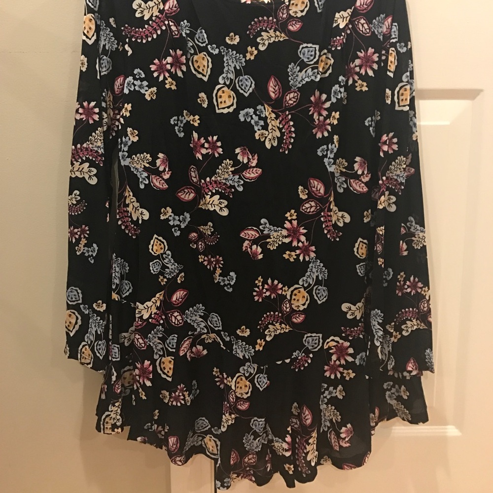 Tunic - Picture 4 of 8
